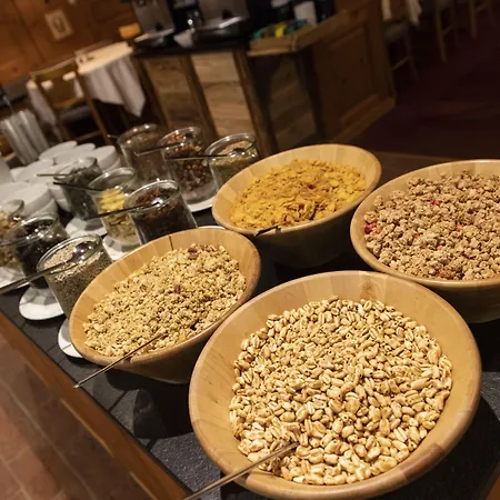 Hotel Jaegerhof 3*