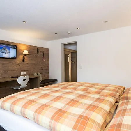 Jaegerhof Готель