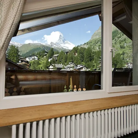 Jaegerhof Готель Церматт