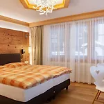 예거호프 호텔 3*